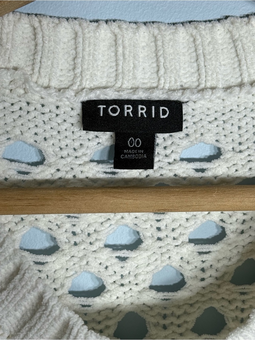 Torrid Chenille Pullover Sweater White Size 00 Large to XL – Cozy Knit - Picture 6 of 9
